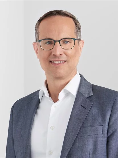 Matthias Jenn ist Geschäftsführer bei bayernets GmbH. 